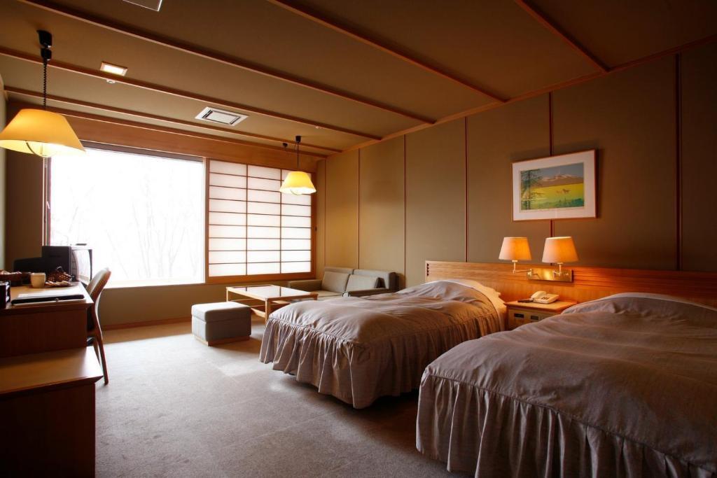 Shikotsuko Daiichi Hotel Suizantei Chitose  Rum bild